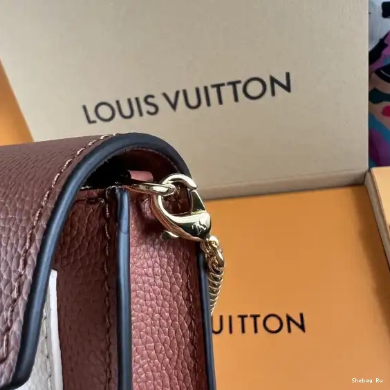 POCHETTE VUITTON CHAIN MYLOCKME LOUIS 0701
